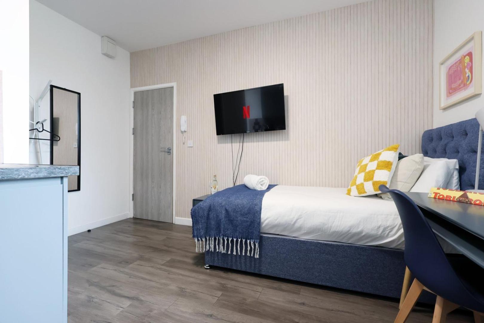 Apartment Cohost Partners | Smart Tv | 5 Min | Parking